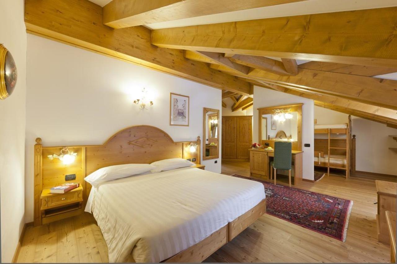 Hotel Rosa Degli Angeli ペーイオ・フォンティ エクステリア 写真