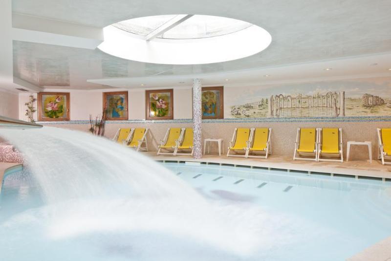 Hotel Rosa Degli Angeli ペーイオ・フォンティ エクステリア 写真
