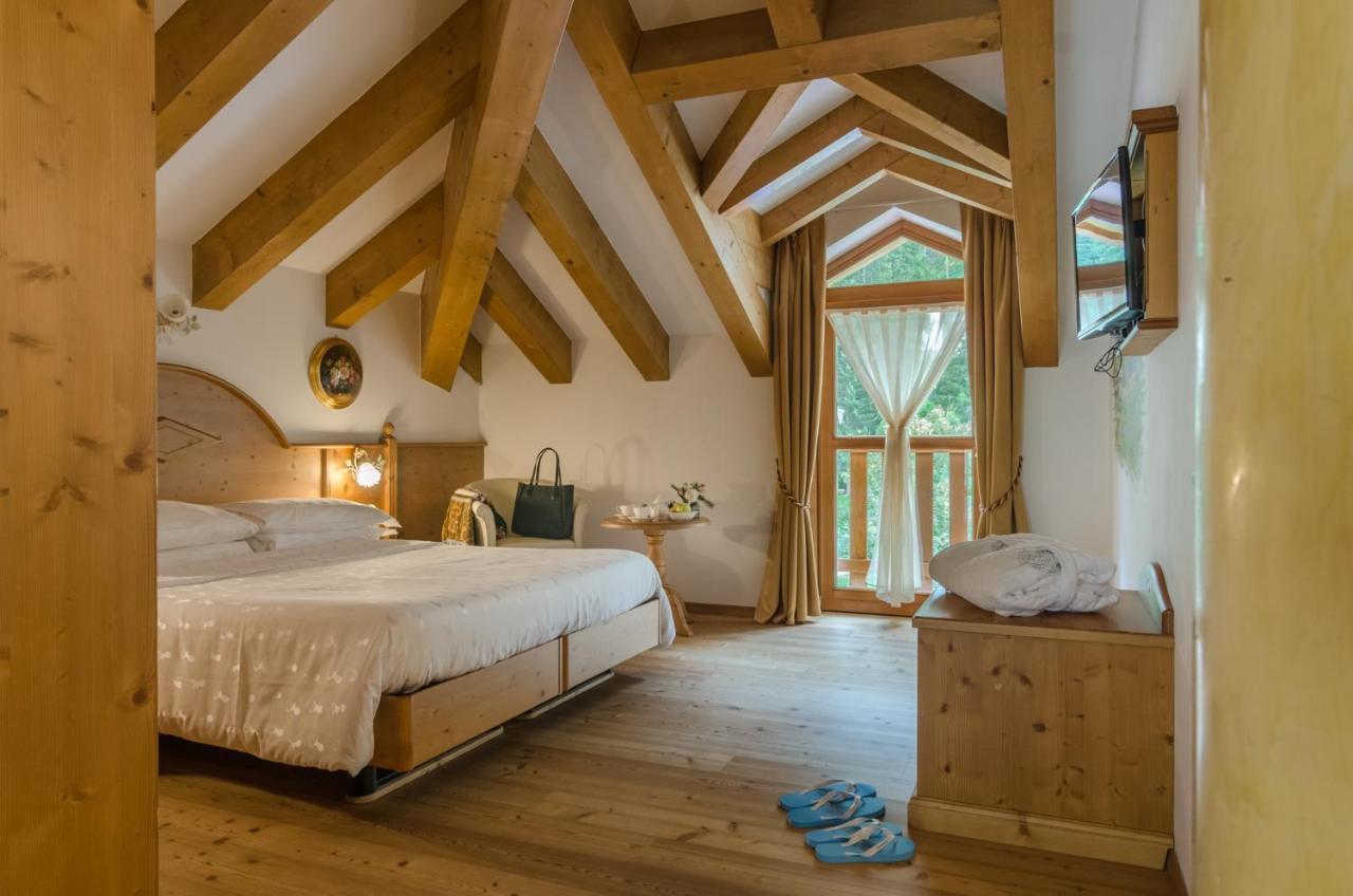 Hotel Rosa Degli Angeli ペーイオ・フォンティ エクステリア 写真